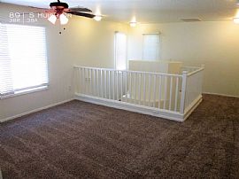 Gorgeous Remodeled Home in a Fantastic Location! in Gilbert, AZ (Photo 6 of 11)