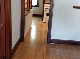 4 Beds 2 Baths. Please Contact: #503-832-7688 For Interest Or F in Madison, WI (Photo 2 of 8)