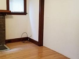 4 Beds 2 Baths. Please Contact: #503-832-7688 For Interest Or F in Madison, WI (Photo 8 of 8)