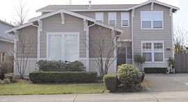 4 Beds 2.5 Baths. Text Or Call #503 832 7688 For More Informati in Renton, WA