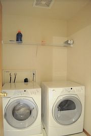 4 Beds 2.5 Baths. Text Or Call #503 832 7688 For More Informati in Renton, WA (Photo 11 of 12)