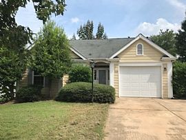 3 Beds 2 Baths in Charlotte, NC