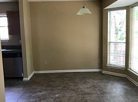 3 Beds 2 Baths in Charlotte, NC (Photo 5 of 7)