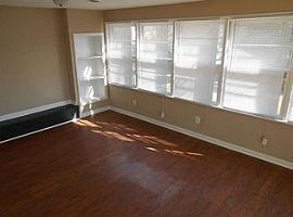 3 Beds 2 Baths in Durham, NC (Photo 4 of 8)