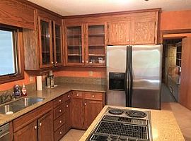 5 Beds 2.5 Baths in Charlotte, NC (Photo 4 of 10)