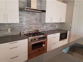 12beds 12bath. For Touring This Home Contact @ 503 832 7688 in Dallas, TX (Photo 5 of 12)