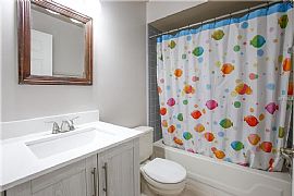 Lovely 3 Bedroom House in Orlando, FL (Photo 4 of 9)