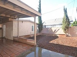 Peaceful House in Quiet Location  in Sun Valley, CA (Photo 10 of 11)
