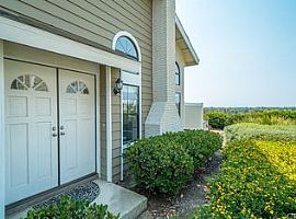 26011 Del Rey Apt A, Mission Viejo, Ca in Mission Viejo, CA (Photo 2 of 4)