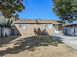 710 N Wilmington Blvd, Los Angeles, Ca in Wilmington, CA