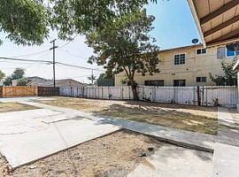 710 N Wilmington Blvd, Los Angeles, Ca in Wilmington, CA (Photo 4 of 5)