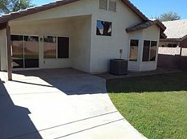 184 W Dublin St, Gilbert, Az 85233 in Gilbert, AZ (Photo 6 of 8)