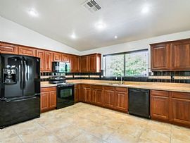 Charming 4 Bedrooms ,2 Bathrooms  in Sun City West, AZ (Photo 5 of 12)