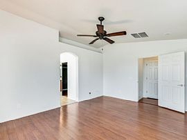 Charming 4 Bedrooms ,2 Bathrooms  in Sun City West, AZ (Photo 7 of 12)