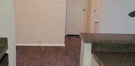 A Unique 2 Bedroom  in Houston, TX (Photo 8 of 12)