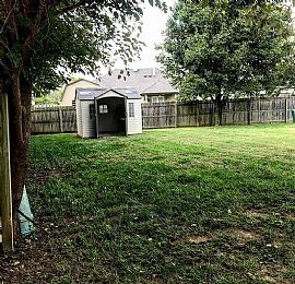 304 Swordfish Dr, Owensboro, Ky   3 Beds 2 Baths in Owensboro, KY (Photo 3 of 10)