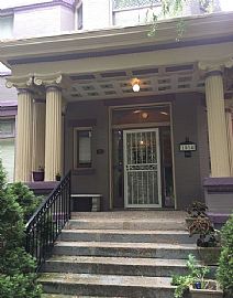 1514 S 3rd St Apt 3, Louisville, Ky   2 Beds 2 Baths in Louisville, KY