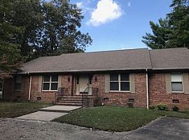 143 Kristen Cv, Paducah, Ky  in Paducah, KY (Photo 3 of 6)