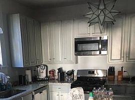 New Orleans Historic Charm 2/2 in New Orleans, LA (Photo 10 of 12)