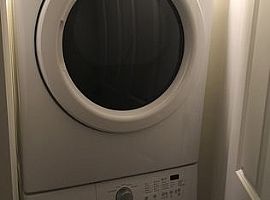 New Orleans Historic Charm 2/2 in New Orleans, LA (Photo 9 of 12)