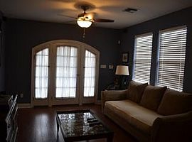 1/1 Multifam House in New Orleans, LA (Photo 3 of 11)