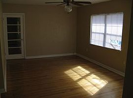 710 Mayfair Cir, Orlando, Fl 32803 2 Beds 1 Bath 1,231 Sqft in Orlando, FL (Photo 1 of 6)