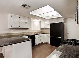 3 Bedroom 348 Gana Ct, Henderson, Nv 89014 in Henderson, NV (Photo 4 of 11)