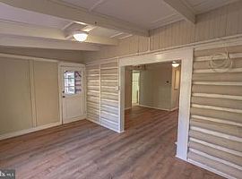 560 Shenandoah River Dr, Harpers Ferry, Wv 25425 in Harpers Ferry, WV (Photo 7 of 11)