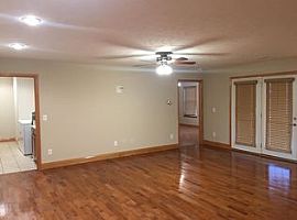 34 Quiet Way, Hurricane, Wv 25526 in Hurricane, WV (Photo 2 of 11)