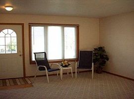 33333 Fairview Ct, Burlington, Wi 53105 in Burlington, WI (Photo 5 of 8)