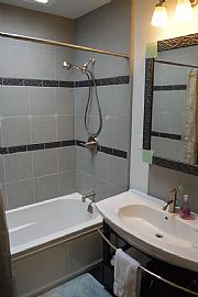 Marina Blvd. 4 Bedroom Water Front Home in San Francisco, CA (Photo 8 of 12)