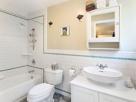 The Castro District and South of Market Bars and Clubs in San Francisco, CA (Photo 9 of 12)