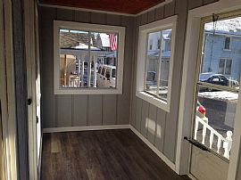 51 Botsford Ave, Milford, Ct 06460 3 Beds 1 Bath 900 Sqft in Milford, CT (Photo 3 of 4)