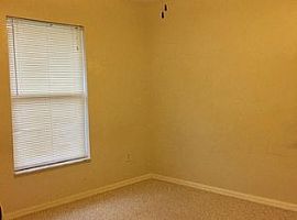 865 19th St Sw, Vero Beach, Fl 32962 in Vero Beach, FL (Photo 7 of 9)