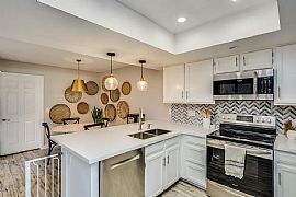 1811 N Ventura Ln, Tempe, Az 85281 3 Beds 2.5 Baths 1,528 Sqft in Tempe, AZ (Photo 6 of 7)