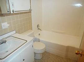 2bed 1.5 Bath  in South Euclid, OH (Photo 5 of 5)