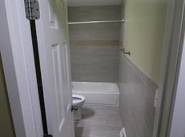 2bed 1 Bath in Overland Park, KS (Photo 4 of 5)