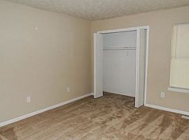 3bed 3baths in Douglasville, GA (Photo 4 of 5)