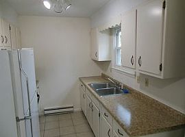 54 Park St Apt B2, Essex Junction, Vt 05452 in Essex Junction, VT (Photo 2 of 4)