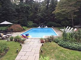 3 Beds 2 Baths in East Hampton, NY (Photo 8 of 8)