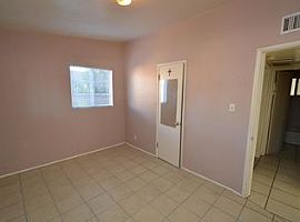 1434 E Lee St Unit 1, Tucson, Az 85719 in Tucson, AZ (Photo 5 of 10)