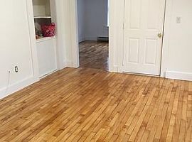 71 Broad St Fl 2nd, North Attleboro, Ma 02760 3 Beds 1 Bath 1,0 in North Attleboro, MA (Photo 2 of 4)