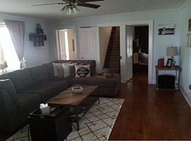 Larsen Rd Neenah, Wi 54956 in Neenah, WI (Photo 4 of 12)