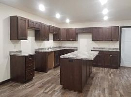 3685 Flynn Pl, Eau Claire, Wi 54703 in Eau Claire, WI (Photo 8 of 9)