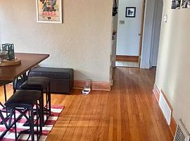 2561 N 75th St, Wauwatosa, Wi 53213 in Wauwatosa, WI (Photo 4 of 7)