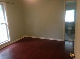 2 Beds 2.5 Baths in Burlington, KY (Photo 2 of 5)