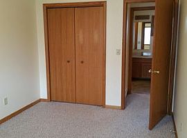 1277 Rudy St, Onalaska, Wi 54650 in Onalaska, WI (Photo 4 of 12)