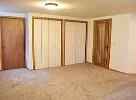 147 W Paradise Dr, West Bend, Wi 53095 in West Bend, WI (Photo 6 of 6)