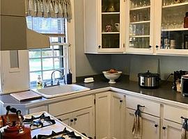 51 Forest St, New Britain, Ct 06052 in New Britain, CT (Photo 6 of 9)