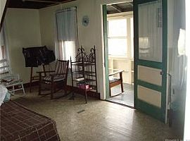 80 Noyes Ave, Stonington, Ct 06378 in Stonington, CT (Photo 6 of 10)